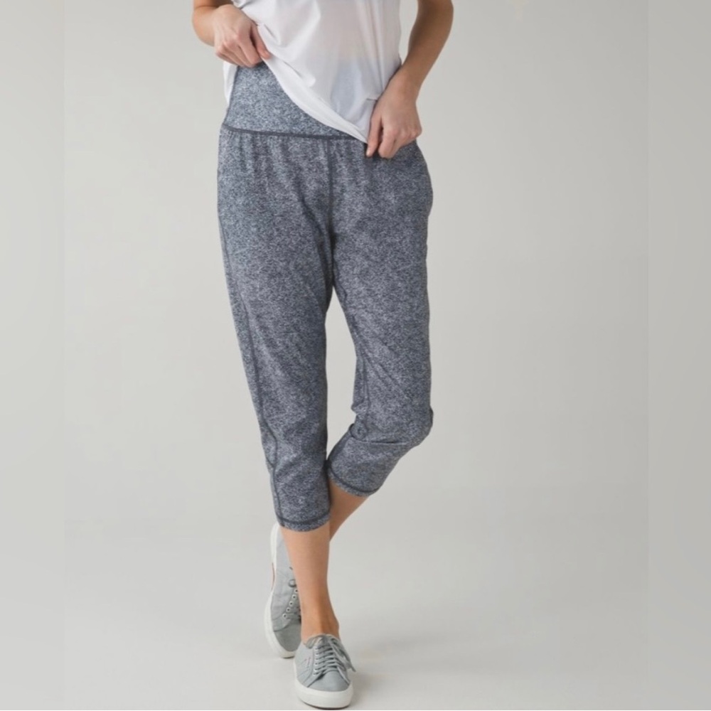 Lululemon Tranquil Crop